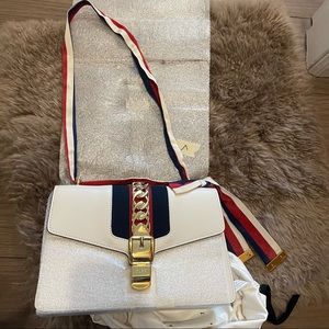 Gucci slyvie bag medium1️⃣5️⃣0️⃣0️⃣